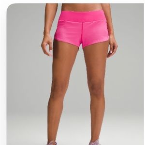 Lululemon Sonic Pink Speed it up shorts 2.5”